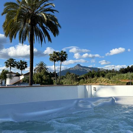 Puerto Banus Jacuzzi Close To Breath And Marbella Arena ماربيا المظهر الخارجي الصورة